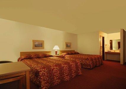 Rodeway Inn Brainerd Bagian luar foto